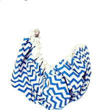 Lade das Bild in den Galerie-Viewer, play pouch Teppich